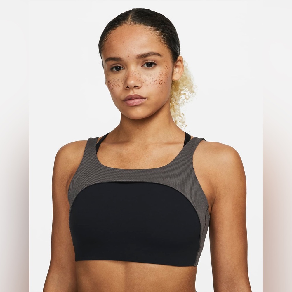 Nike Yoga Indy Ribbed Black Sports Bra Grey Black Medium